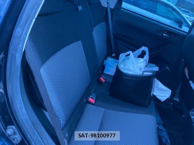 Subaru FORESTER 2017-05 8829118-9
