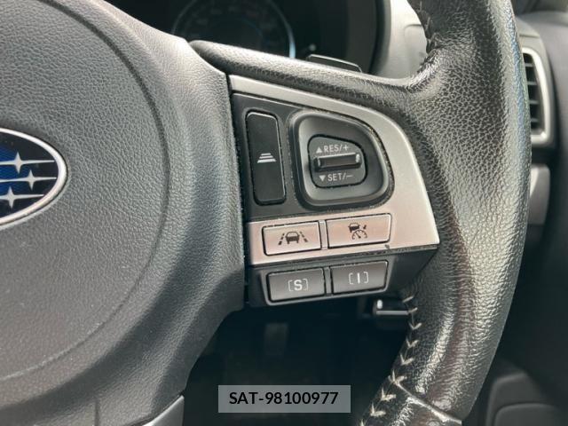 Subaru FORESTER 2017-05 8829118-16