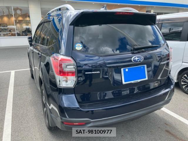 Subaru FORESTER 2017-05 8829118-2