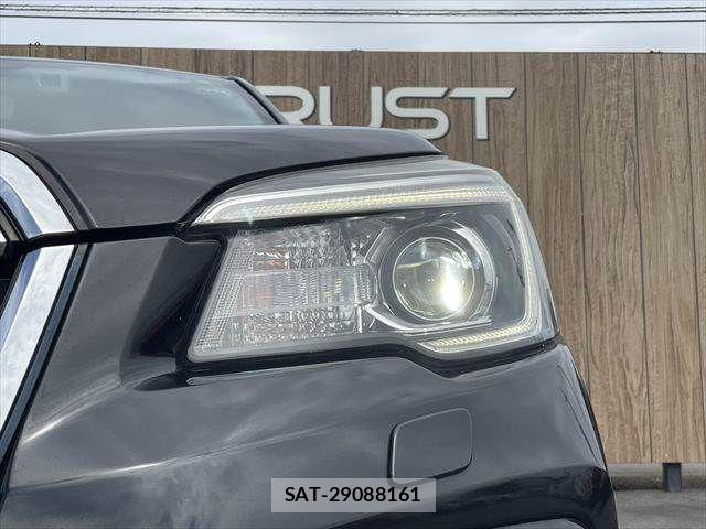 Subaru FORESTER 2018-12 8829117-11