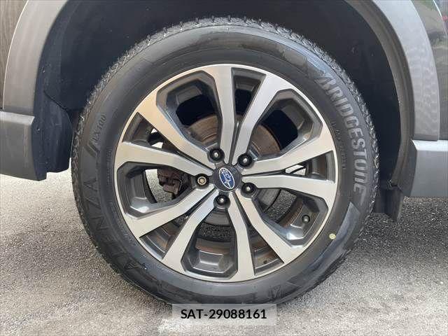Subaru FORESTER 2018-12 8829117-13