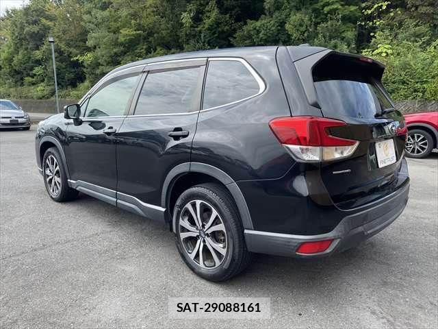 Subaru FORESTER 2018-12 8829117-19