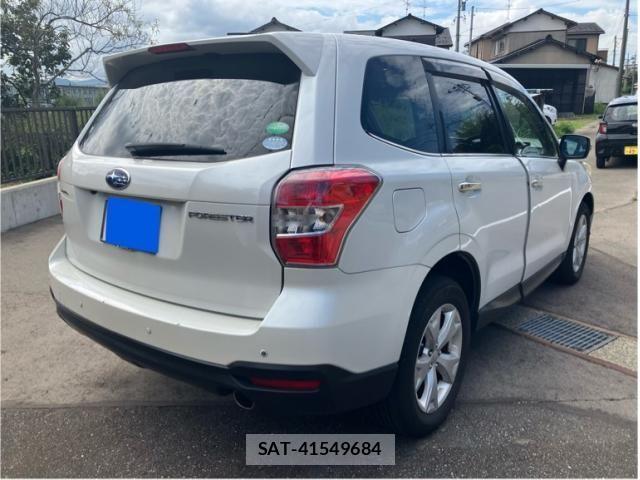 Subaru FORESTER 2013-10 8829129-2