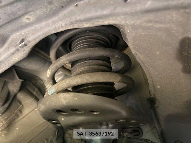Subaru FORESTER 2018-12 8829107-19