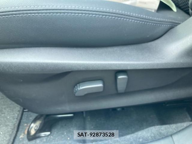 Subaru FORESTER 2019-11 8829108-25