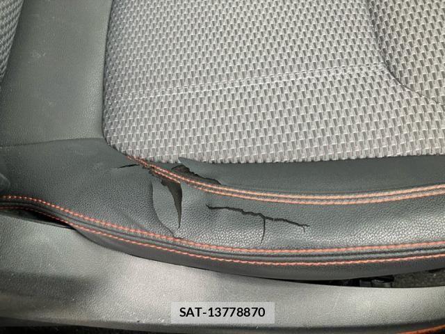 Subaru FORESTER 2018-09 8849057-13