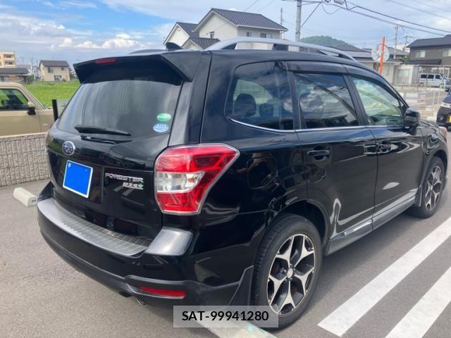 Subaru FORESTER 2015-08 8849067-2