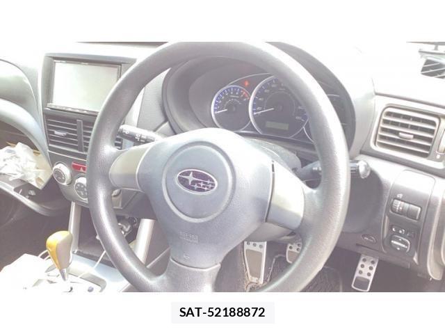 Subaru FORESTER 2012-01 8849066-11