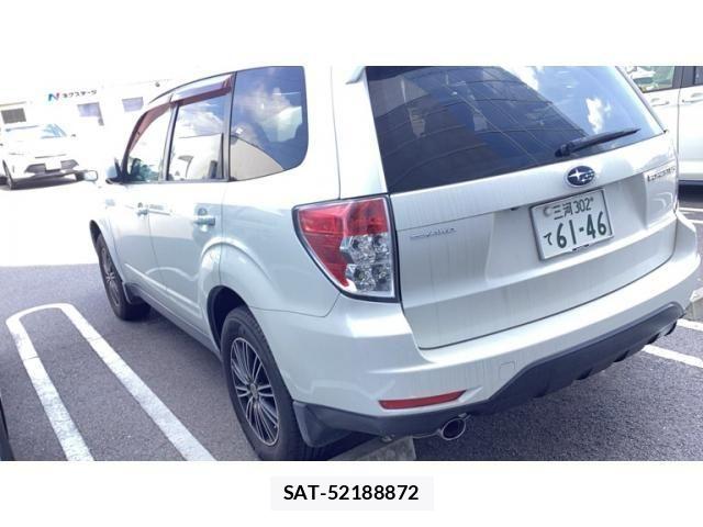 Subaru FORESTER 2012-01 8849066-5