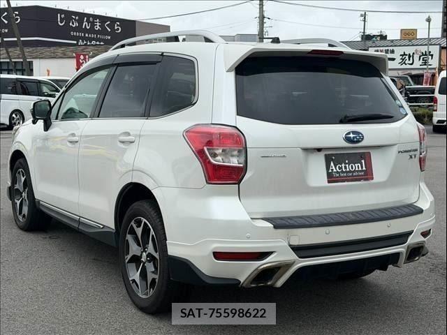 Subaru FORESTER 2014-04 8849062-3