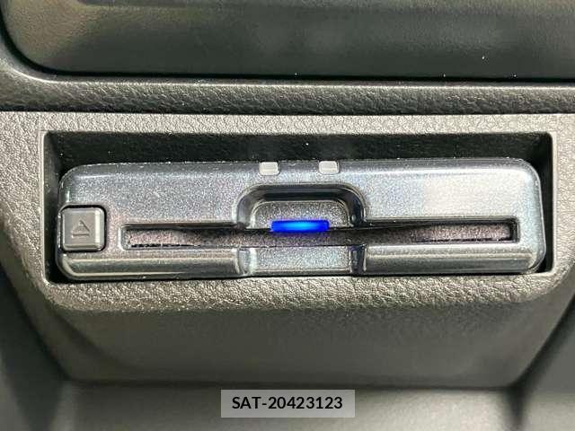 Subaru FORESTER 2023-06 8847980-26