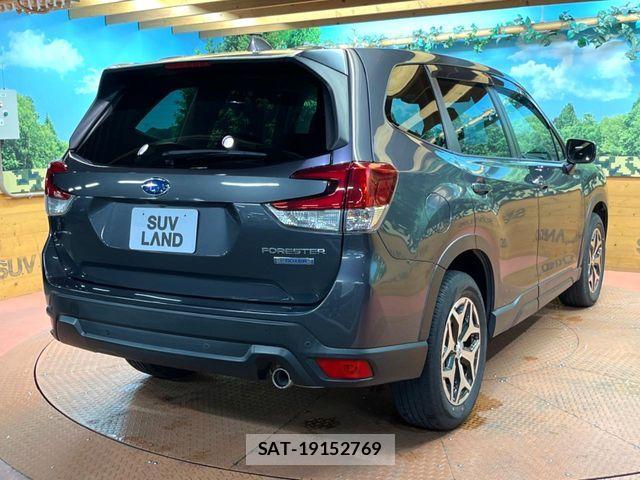Subaru FORESTER 2021-11 8871026-16