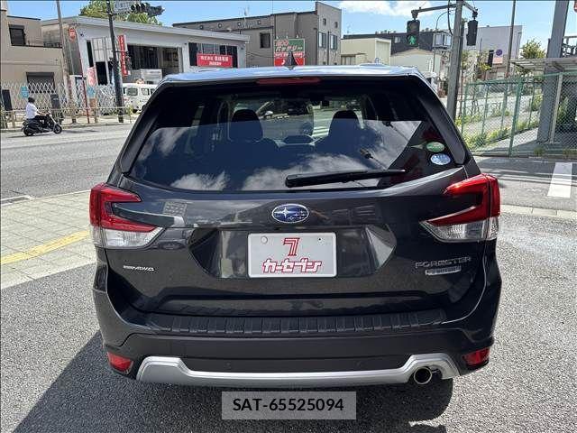 Subaru FORESTER 2018-09 8871029-13