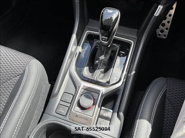 Subaru FORESTER 2018-09 8871029-23