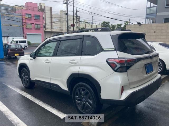 Subaru FORESTER 2025-09 8871021-4