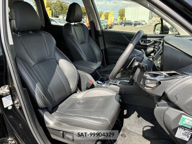 Subaru FORESTER 2018-10 8871031-11
