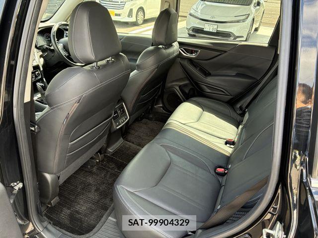 Subaru FORESTER 2018-10 8871031-12