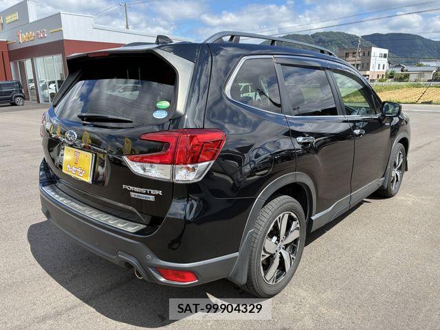 Subaru FORESTER 2018-10 8871031-6