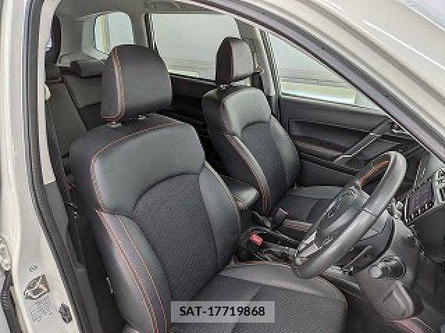 Subaru FORESTER 2016-10 8871030-11