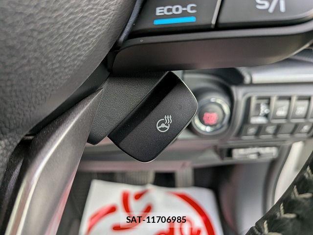 Subaru FORESTER 2024-10 8879806-17