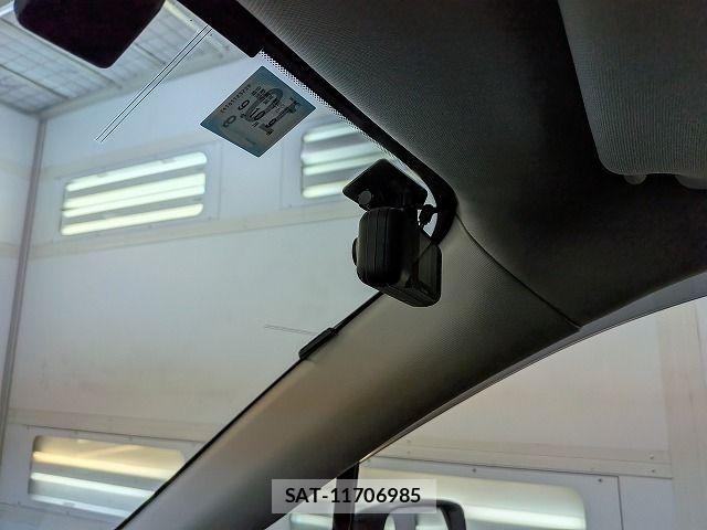 Subaru FORESTER 2024-10 8879806-28
