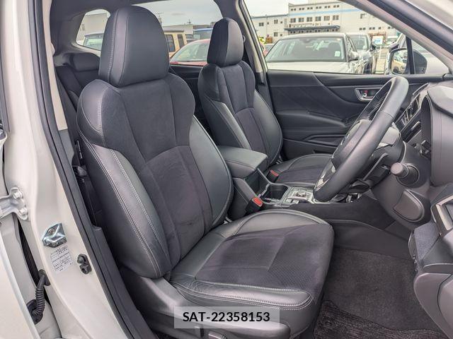 Subaru FORESTER 2025-01 8883629-17