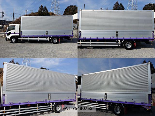 Isuzu FORWARD 2014-02 689109-6
