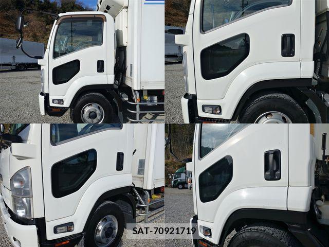 Isuzu FORWARD 2012-02 779255-9