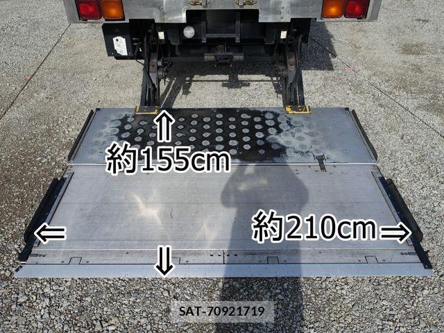 Isuzu FORWARD 2012-02 779255-3