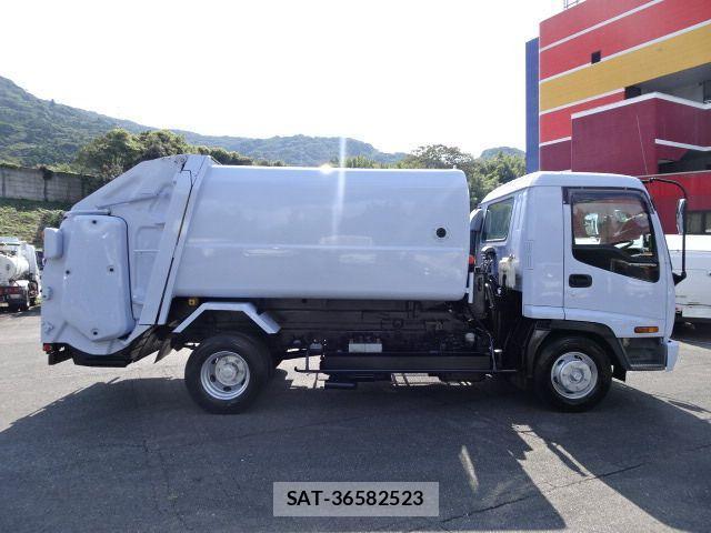 Isuzu FORWARD 2005-01 883056-11
