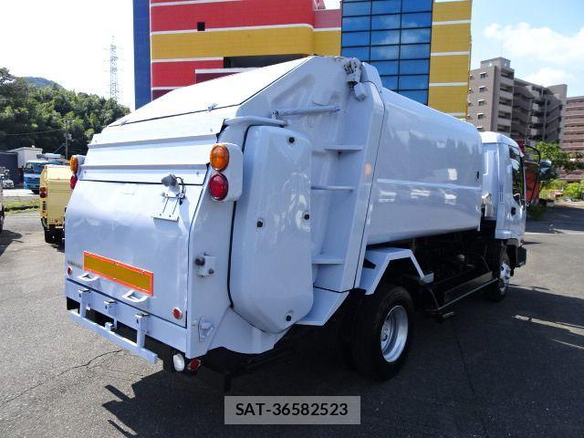 Isuzu FORWARD 2005-01 883056-1