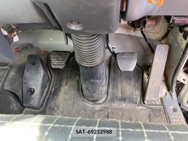 Isuzu FORWARD 2019 1204820-4