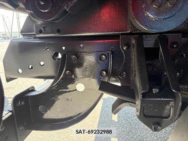 Isuzu FORWARD 2019 1204820-8