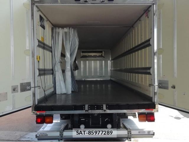 Isuzu FORWARD 2018-12 1221247-9