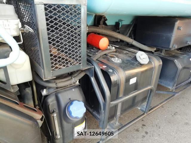 Isuzu FORWARD 2018-08 1221244-9