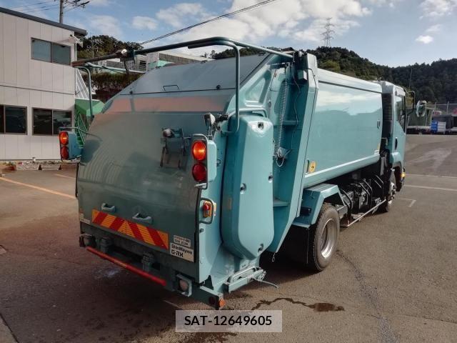 Isuzu FORWARD 2018-08 1221244-4