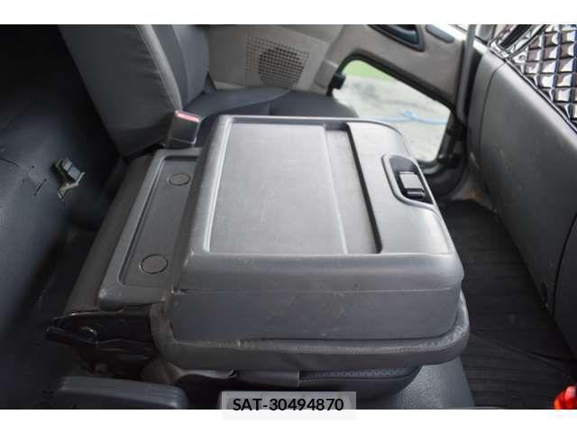 Isuzu FORWARD 2007-11 1267704-12