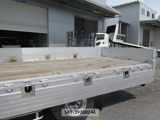 Isuzu FORWARD 2012-10 1295815-11