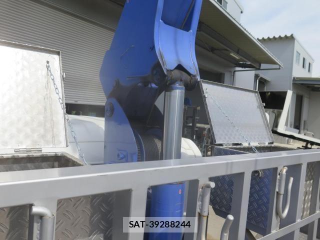 Isuzu FORWARD 2012-10 1295815-28