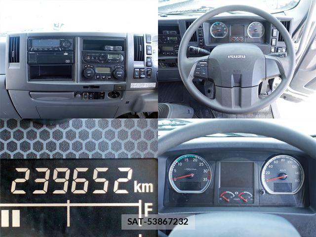 Isuzu FORWARD 2019-05 1312989-17