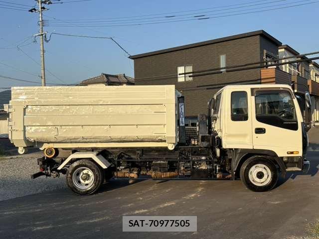 Isuzu FORWARD 2004-06 1327824-10