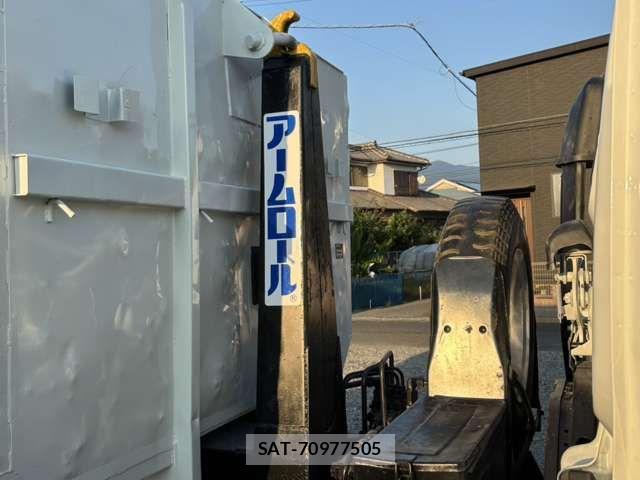 Isuzu FORWARD 2004-06 1327824-17