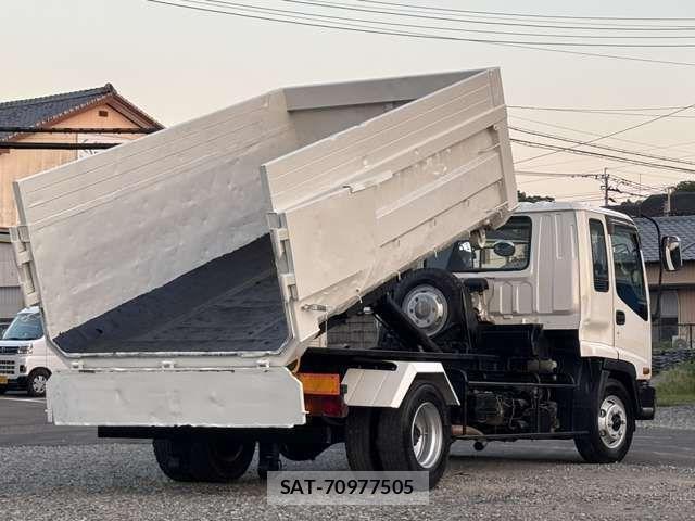 Isuzu FORWARD 2004-06 1327824-3