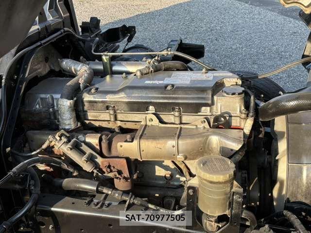 Isuzu FORWARD 2004-06 1327824-5