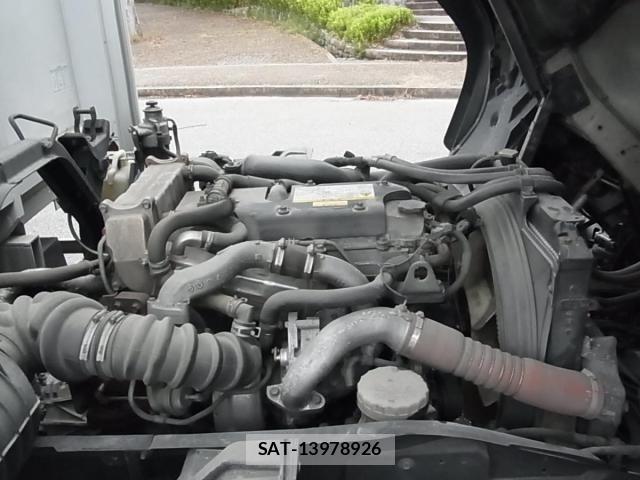 Isuzu FORWARD 2013-09 1338476-14