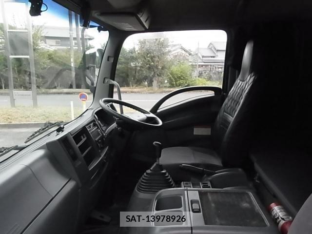 Isuzu FORWARD 2013-09 1338476-17