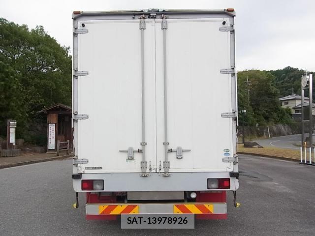 Isuzu FORWARD 2013-09 1338476-5