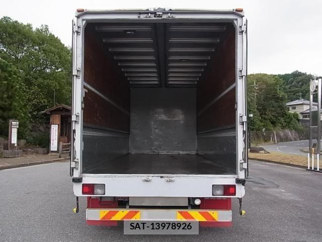Isuzu FORWARD 2013-09 1338476-6