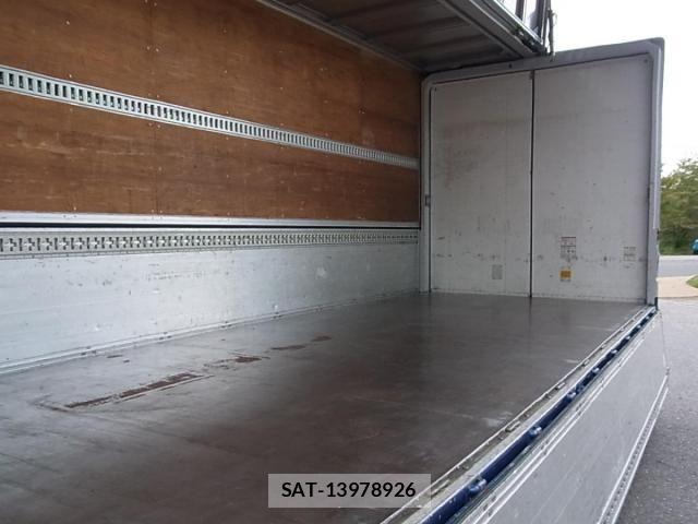 Isuzu FORWARD 2013-09 1338476-8