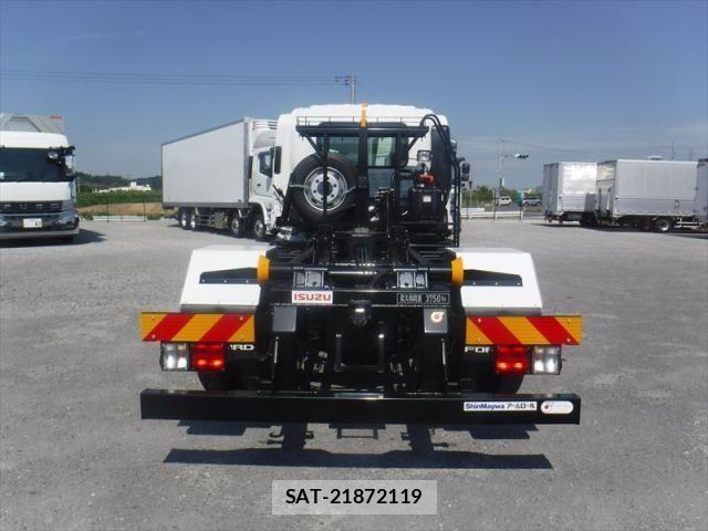 Isuzu FORWARD 2025-06 1346858-18